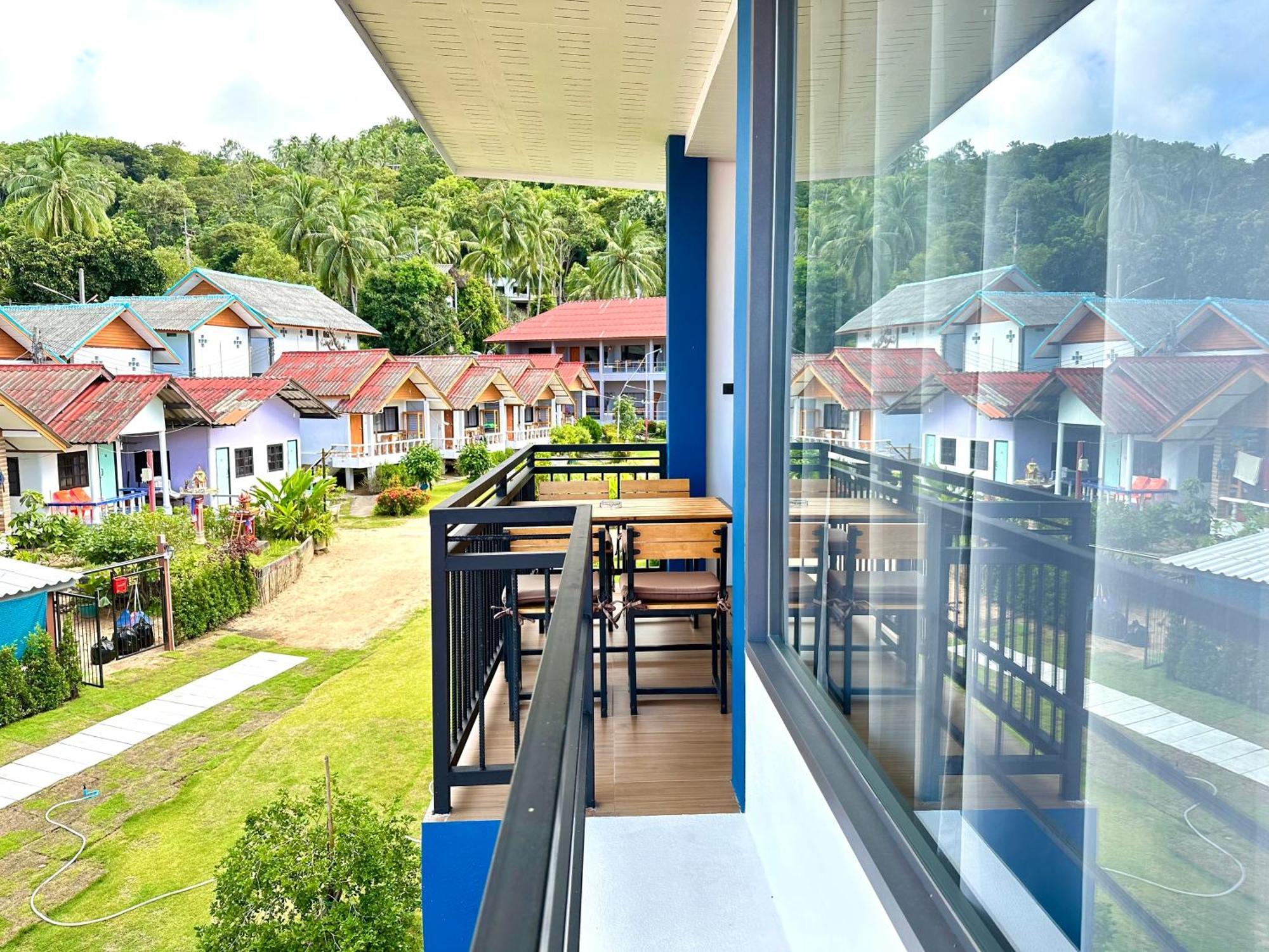 The Scenery Beach Resort Baan Khai Exteriér fotografie