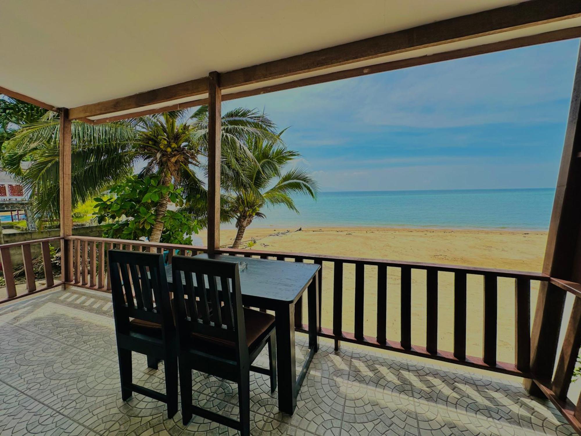 The Scenery Beach Resort Baan Khai Exteriér fotografie